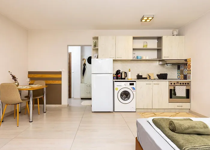 'ozi' Quite Place In Perfect Center