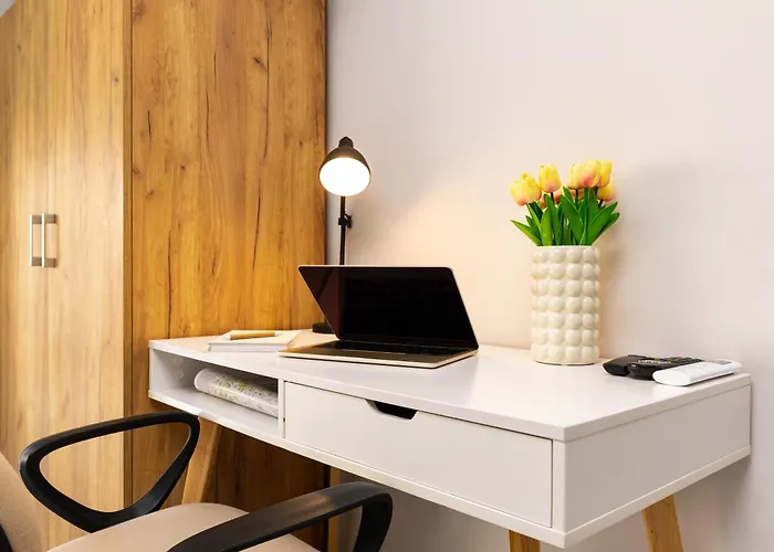 'ozi' Quite Place In Perfect Center