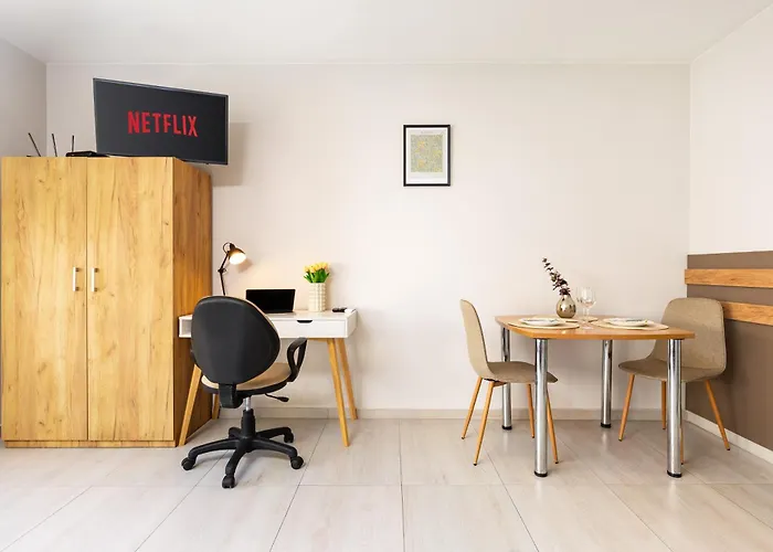 'ozi' Quite Place In Perfect Center *