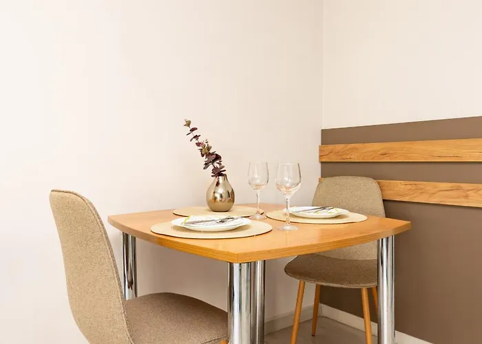 'ozi' Quite Place In Perfect Center * Plowdiw