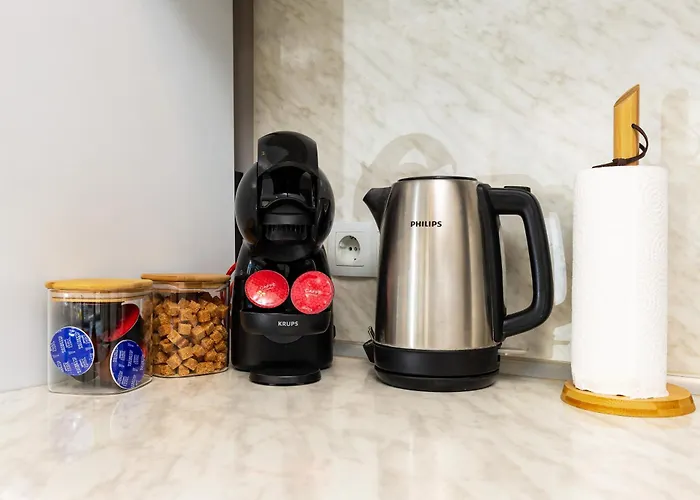 'ozi' Quite Place In Perfect Center Apartment *