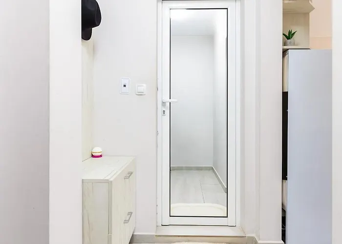 Apartment 'ozi' Quite Place In Perfect Center